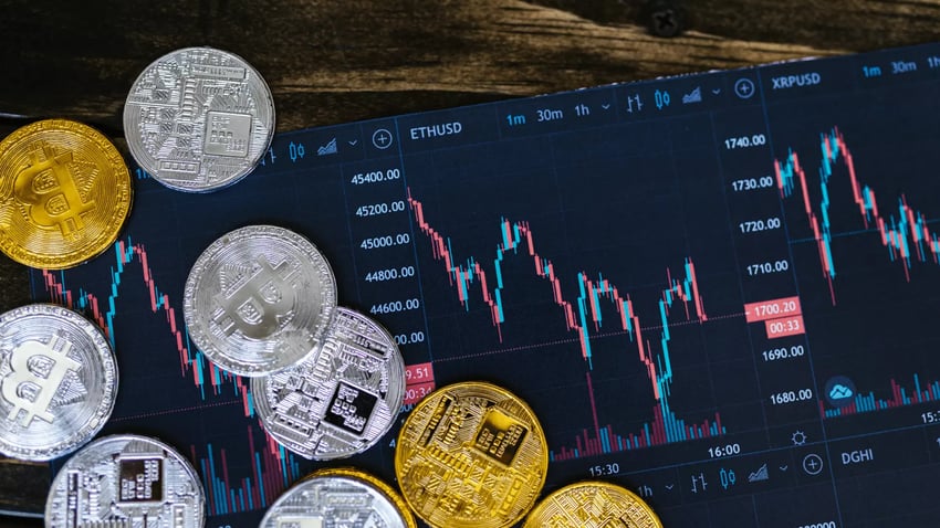 SteelEye 2023 Global Compliance Outlook - a catalyst for crypto regulation