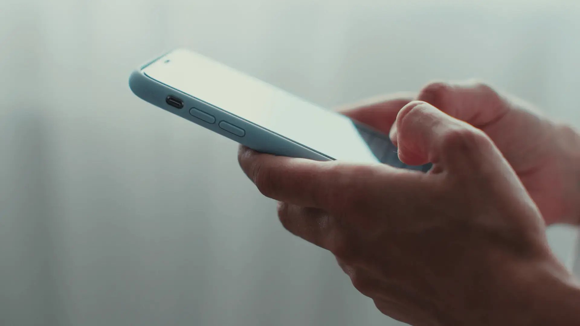 SteelEye - The Proliferation of Chat Platforms and their Compliance Challenges