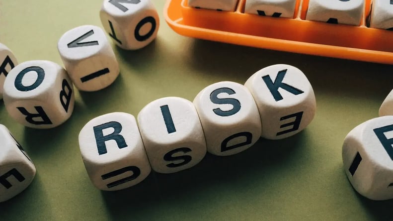 SteelEye - The Compliance Minefield: User Credential Weaknesses and the Offboarding Gap